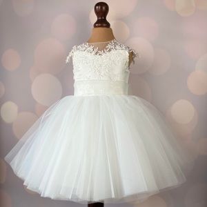 Flower girl dress Ivory 12-18m